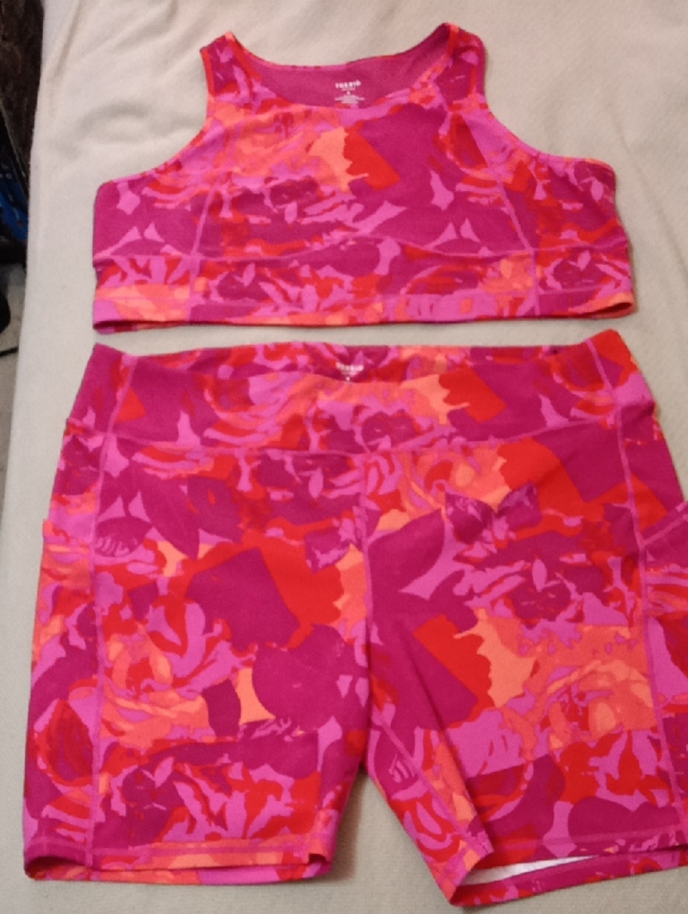 Torrid Active Wear Size 6 Like New